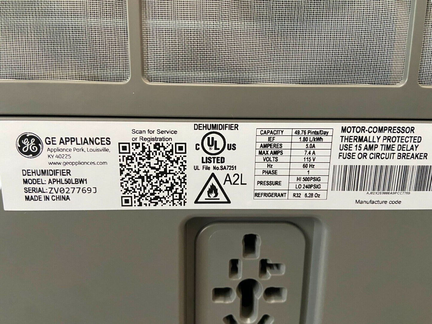 FOR PARTS- GE 50-Pint Dehumidifier Built-in Pump for Basement, Garage, Wet Rooms