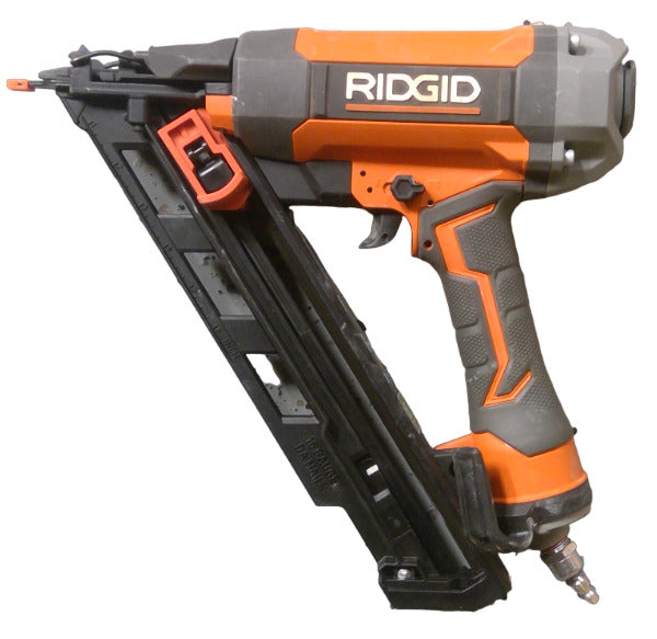 RIDGID 15-Gauge 2-1/2 in. Angled Finish Nailer with CLEAN DRIVE Technology