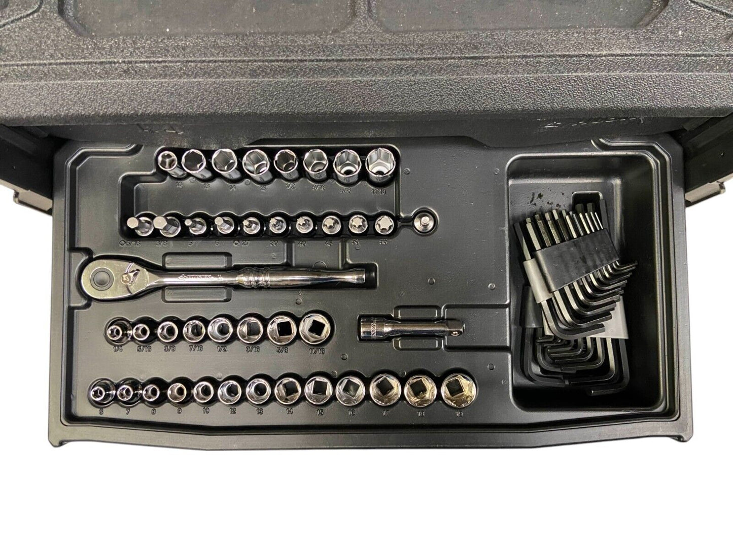 Husky Mechanics Tool Set 268/270 Piece 3 Drawer Hard Case (Missing 2 Pieces)